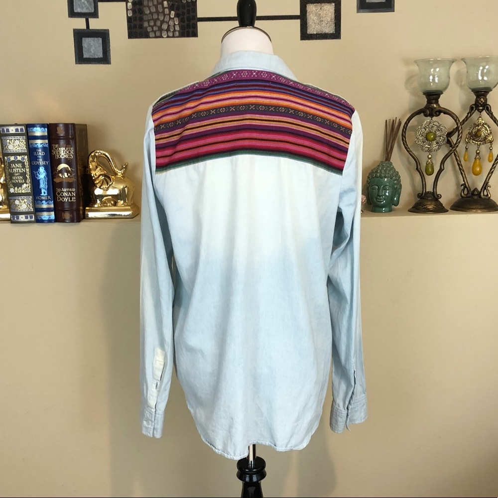 Band of Gypsies Chambray Button Down Sz L